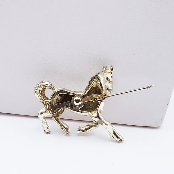 Cute Stallion Horse Brooch Gold Tone - Picture 3 of 4